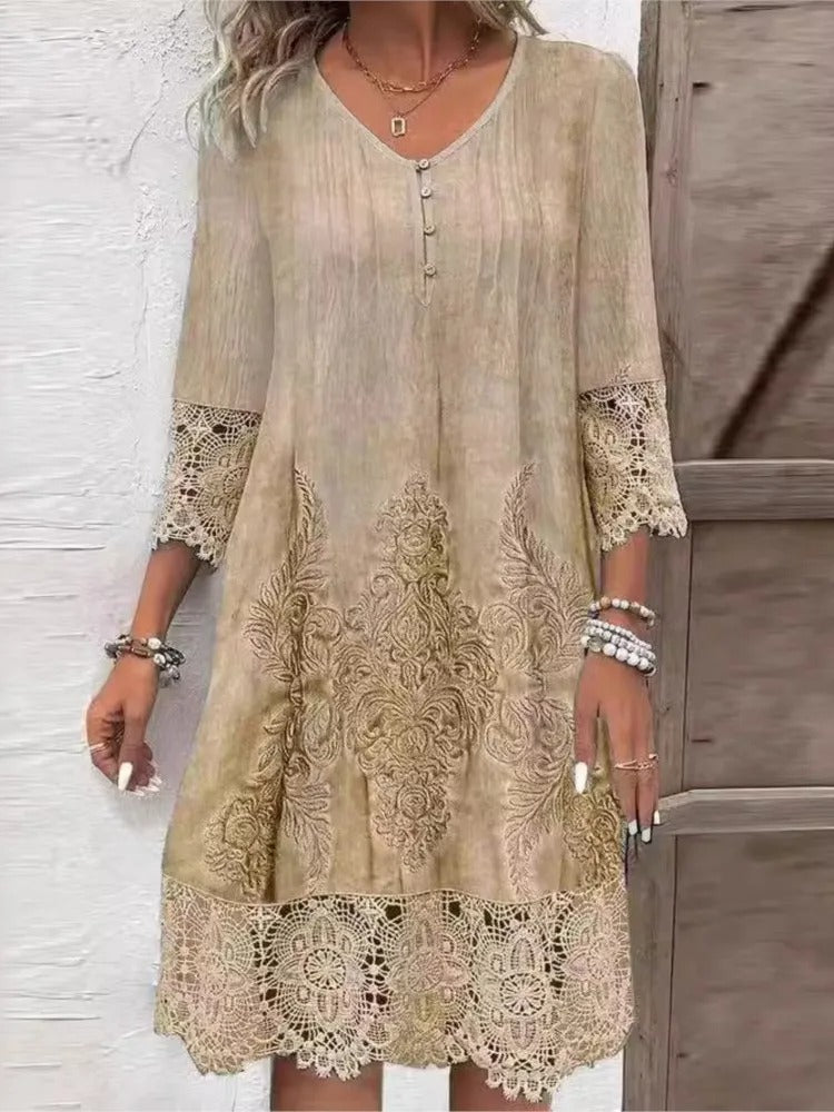 V-hals Dress With Patterns