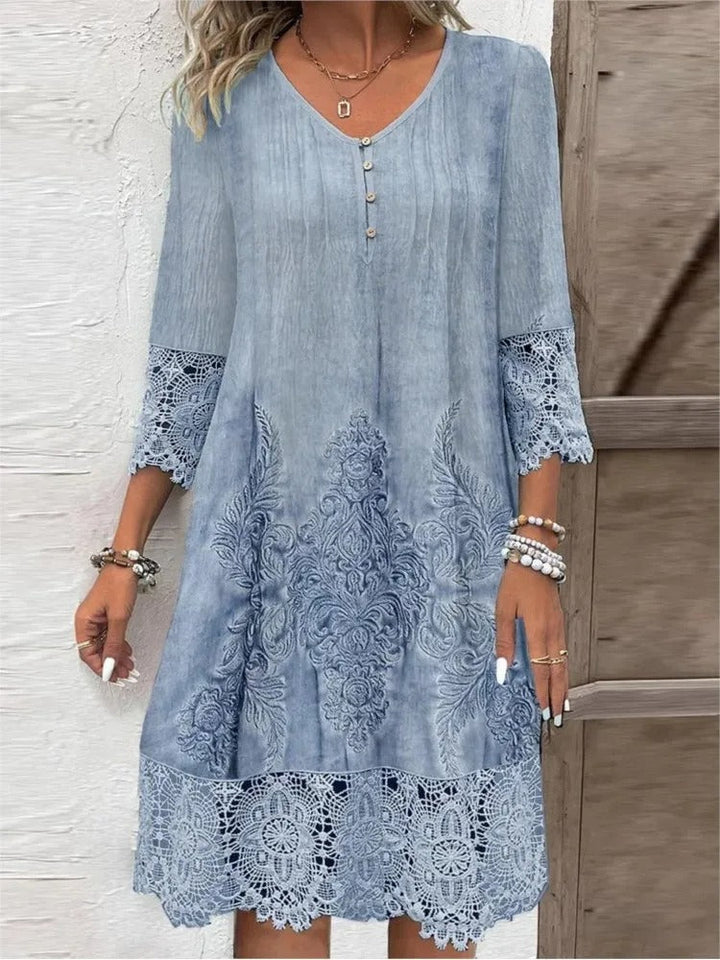 V-hals Dress With Patterns