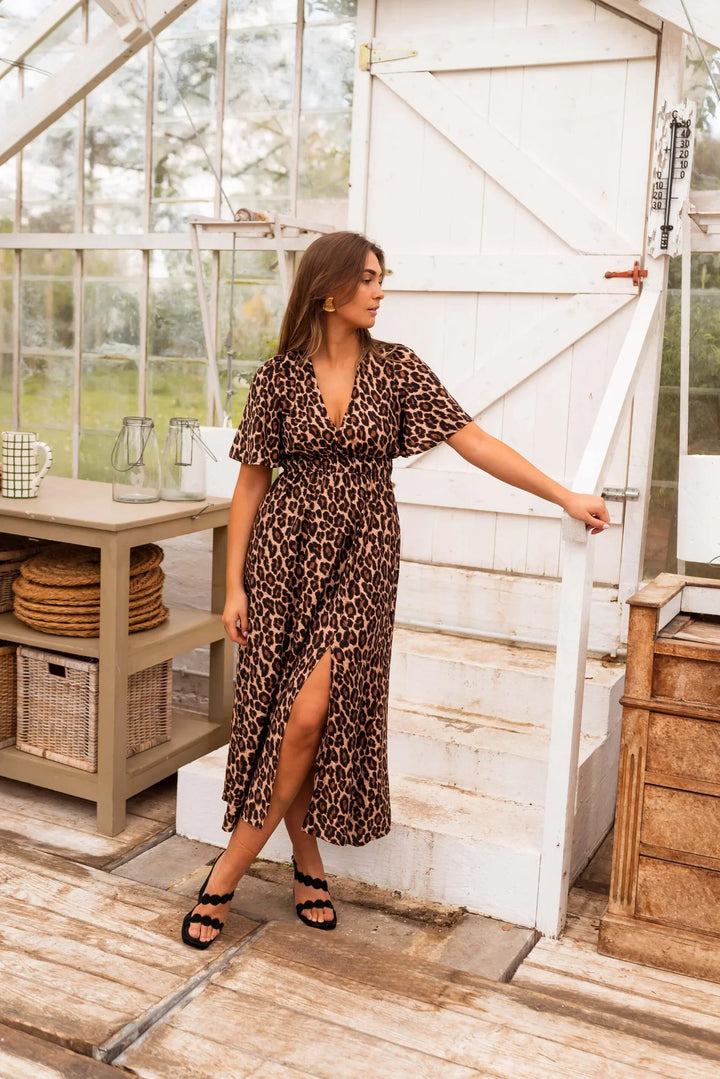 Elvina™ – Leopard Print Maxi Dress